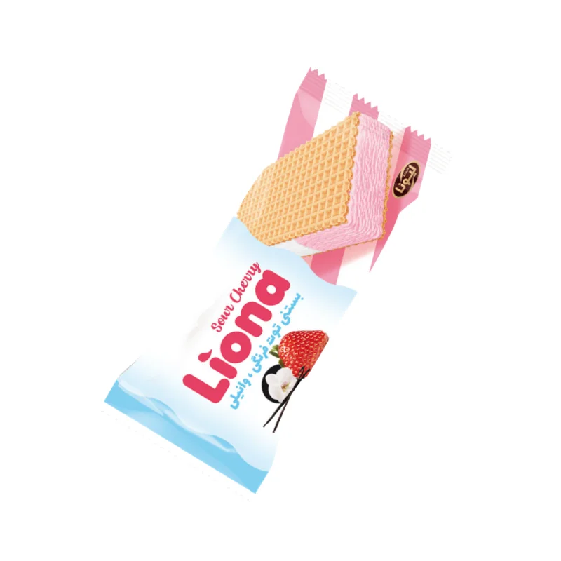بستنی ویفری وانیل و توت‌فرنگی لیونا